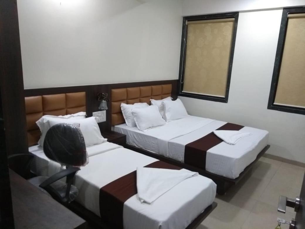 Fabhotel Galaxy Suite มุมไบ ภายนอก รูปภาพ