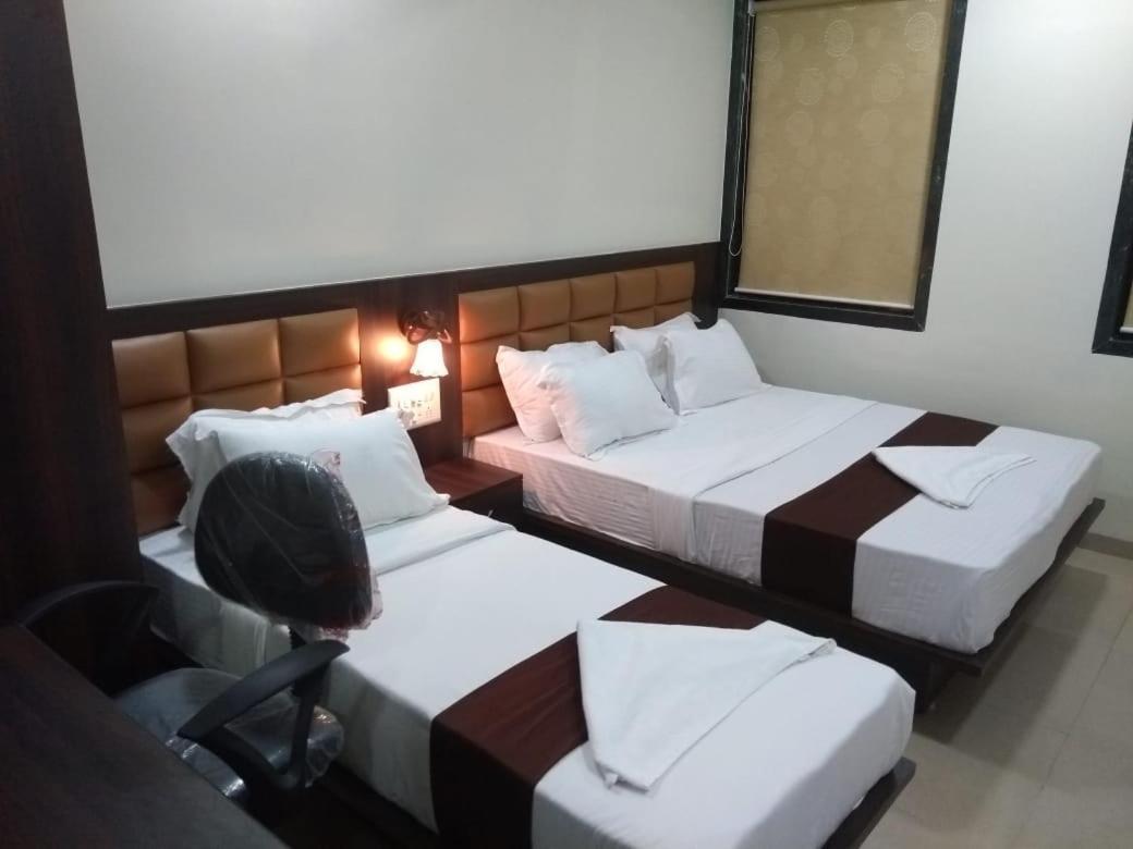 Fabhotel Galaxy Suite มุมไบ ภายนอก รูปภาพ